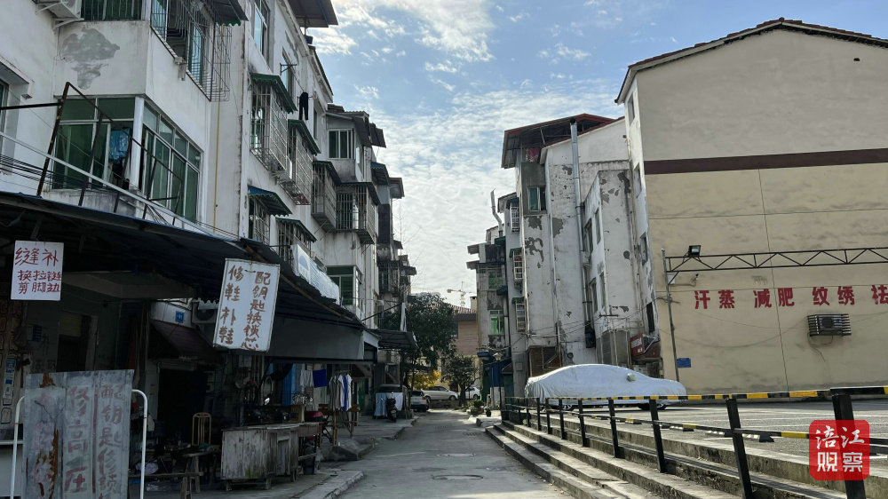 網(wǎng)紅街9_1.jpg